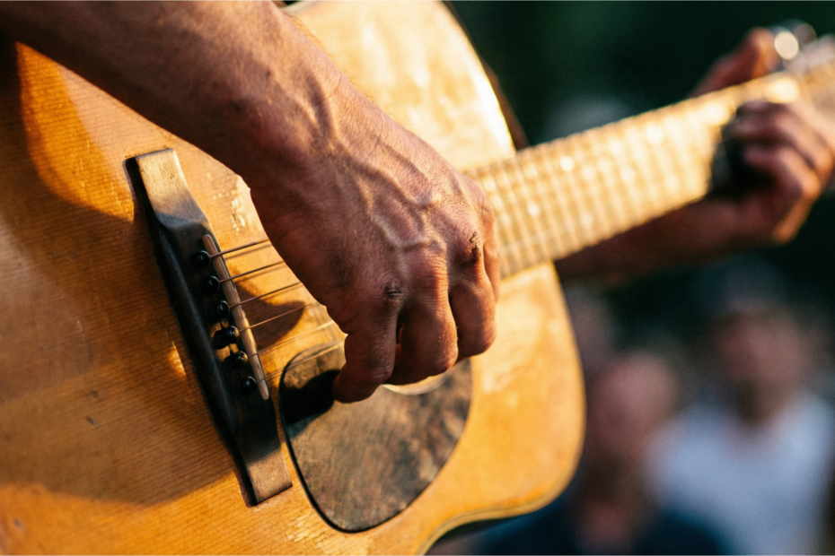 Essential Fingerpicking Techniques for Guitar: From Basics to Travis Picking